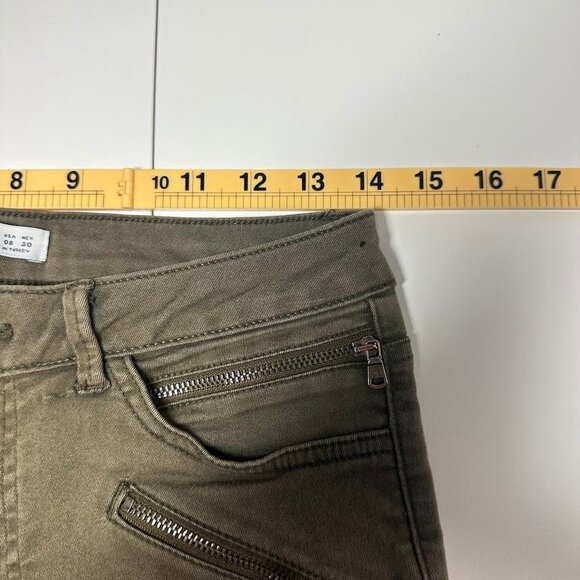 Zara Basic Z1975 Olive Green Skinny Ankle Jeans | Size 8 | Zip Pocket & Raw Hem - Picture 5 of 6
